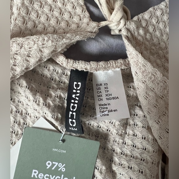 H&M Front Tie Tank Top - Size XS - Picture 4 of 5